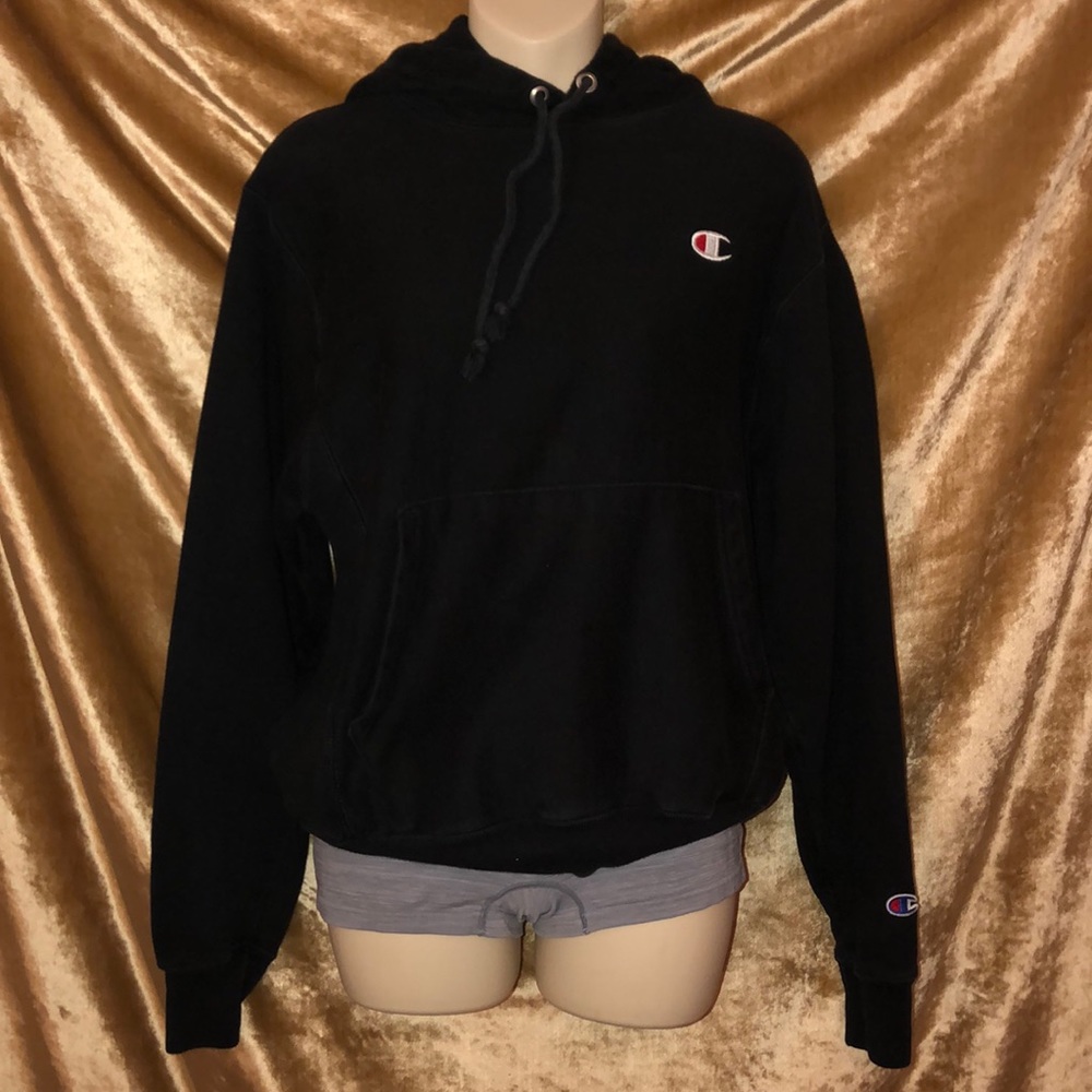 Comfy COZY Champion Hoodie..👽👽👽